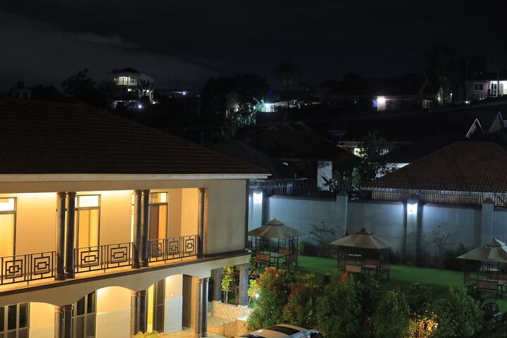 Hotel 75 of 79
