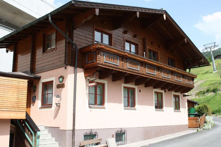 Hotel 18 of 24