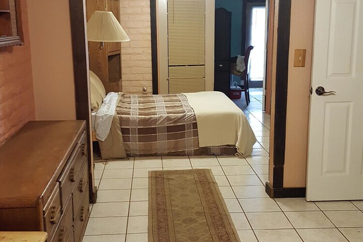 Room 15 of 49