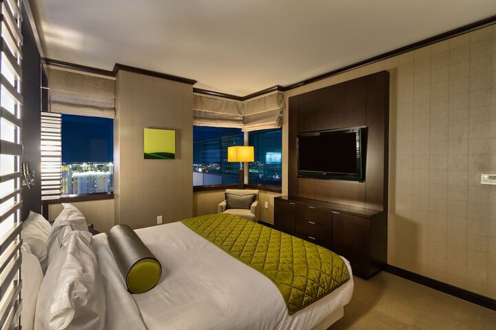 Room 25 of 124