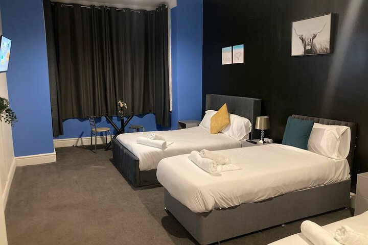 Room 18 of 38