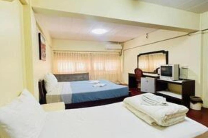 Room 19 of 53