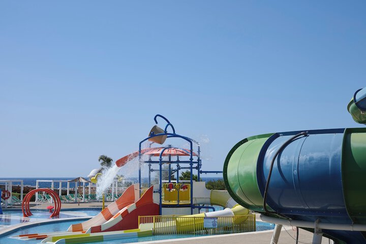 Pool 33 of 46