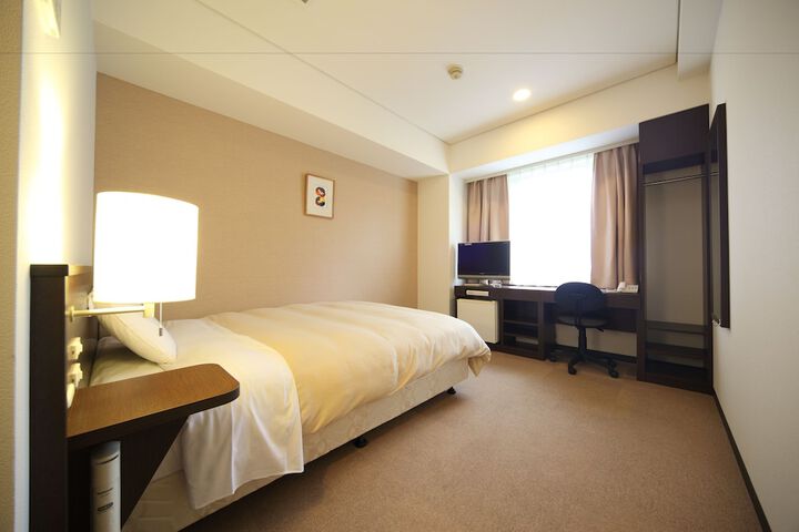 Room 19 of 43