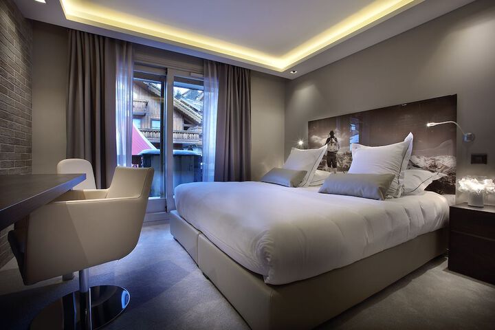 Room 19 of 48