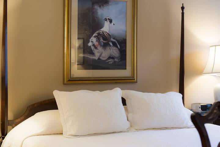 Room 4 of 39