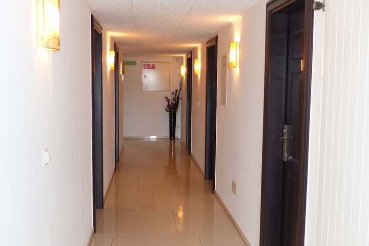 Ballroom/Hall 25 of 30