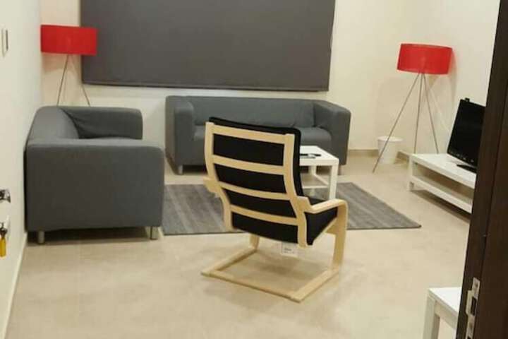 Room 4 of 6