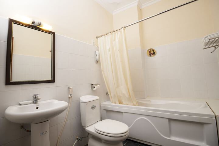 Room 20 of 42