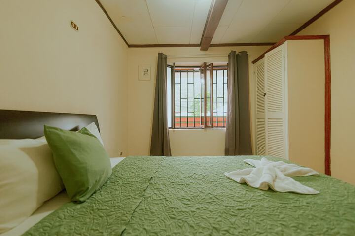 Room 7 of 19