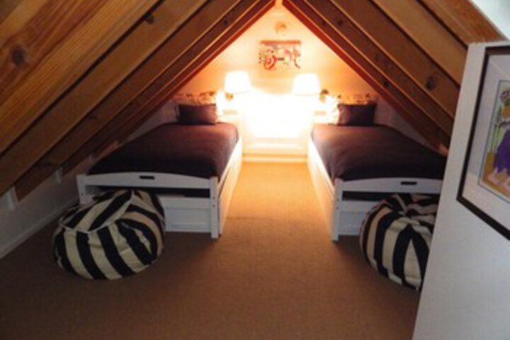Room 22 of 27