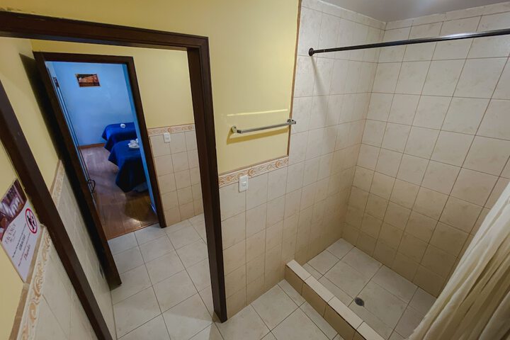 Room 37 of 59