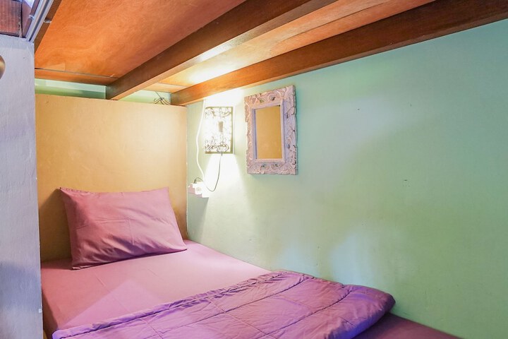 Room 9 of 54