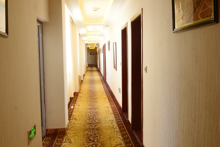 Hotel Interior 8 of 16
