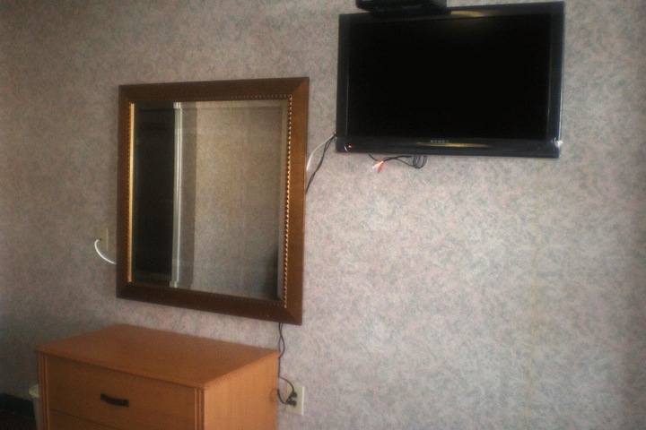 Room 7 of 25