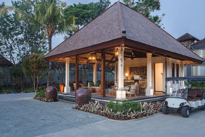 Guest Lobby