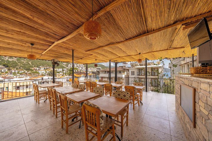 Terrace/Patio 32 of 43