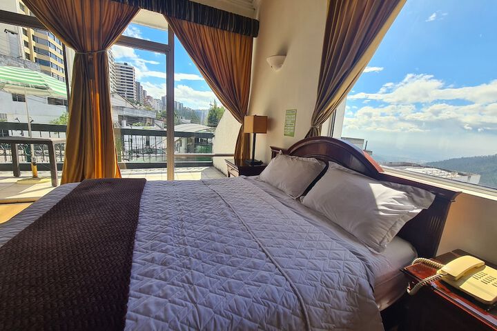 Room 14 of 26