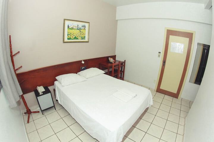 Room 8 of 29
