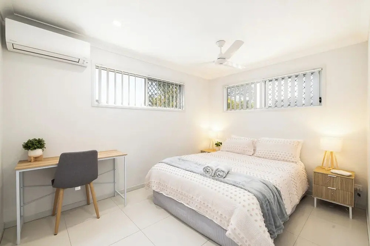 Room 2 of 15