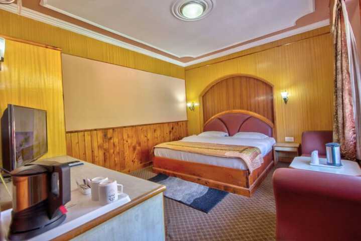 Goroomgo Jupiter Manali