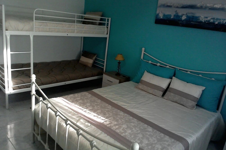 Room 2 of 22