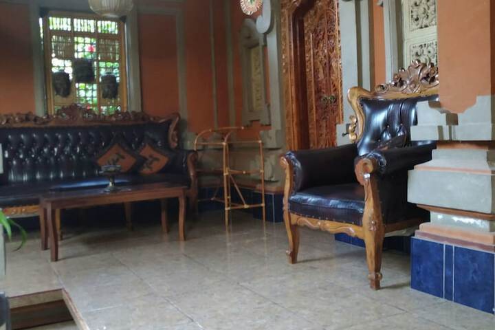 Room 7 of 43