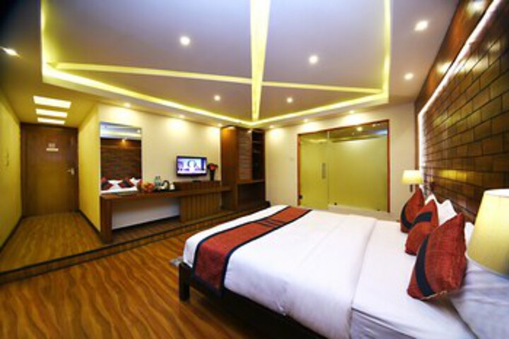 Room 136 of 339