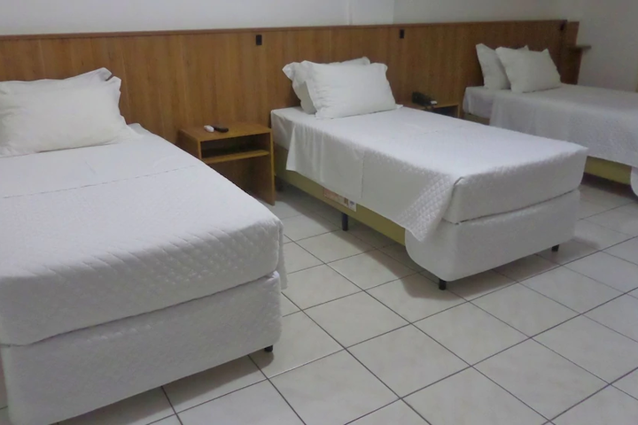 Room 9 of 9