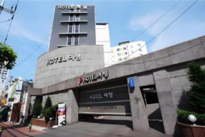 Hotel Travel