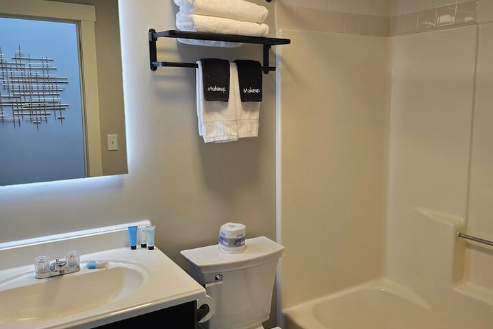 Room 109 of 140