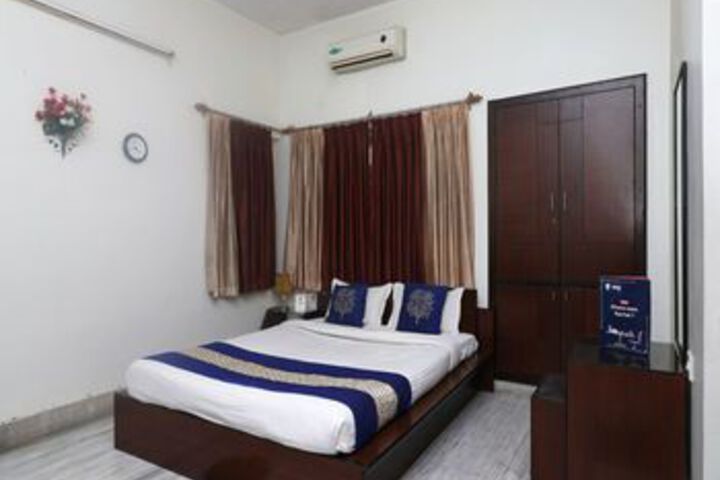 Room 7 of 24