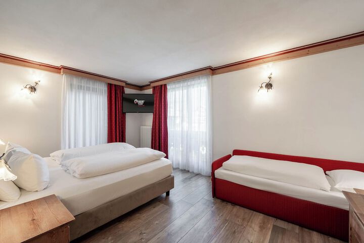 Room 22 of 148