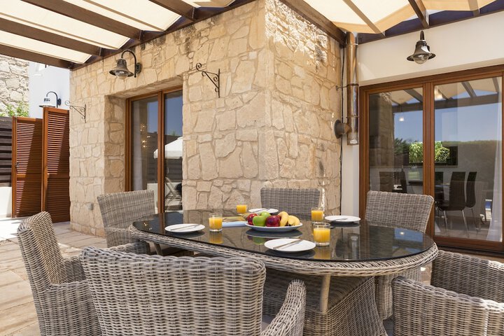 Terrace/Patio 77 of 146