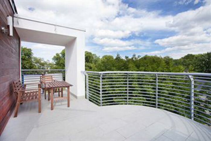 Terrace/Patio 4 of 135