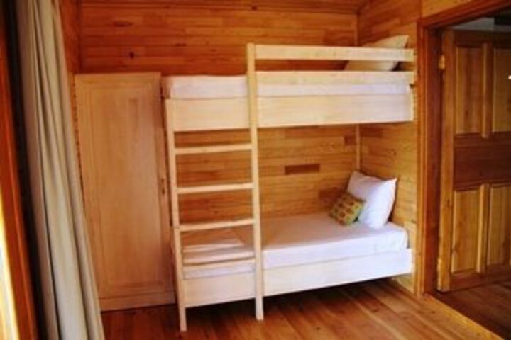 Room 11 of 28
