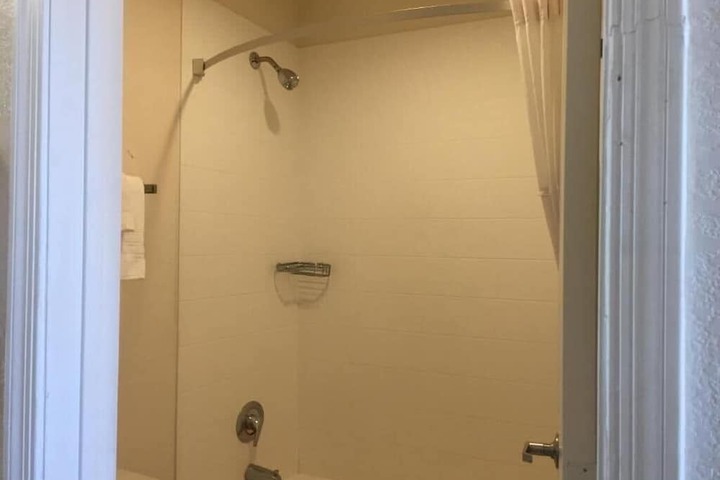 Room 62 of 91
