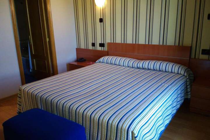Room 19 of 51