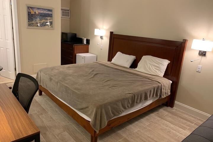 Room 25 of 41