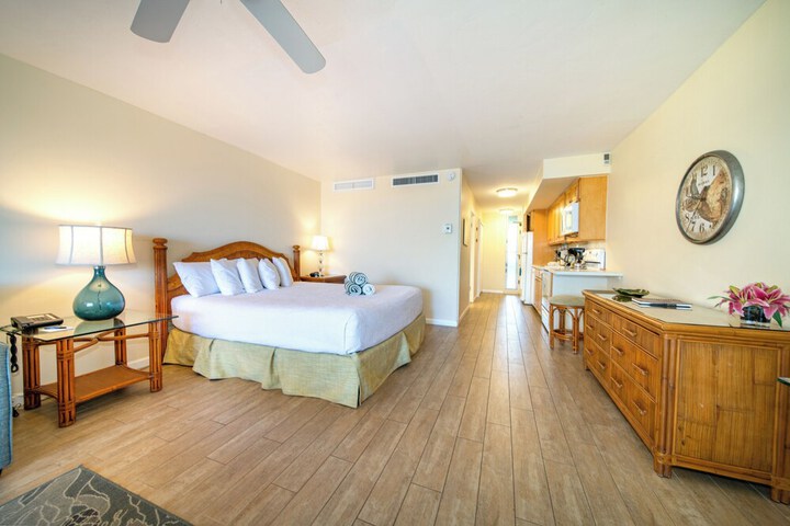 Room 115 of 235