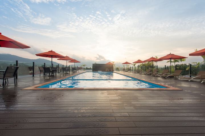 Pool 36 of 54