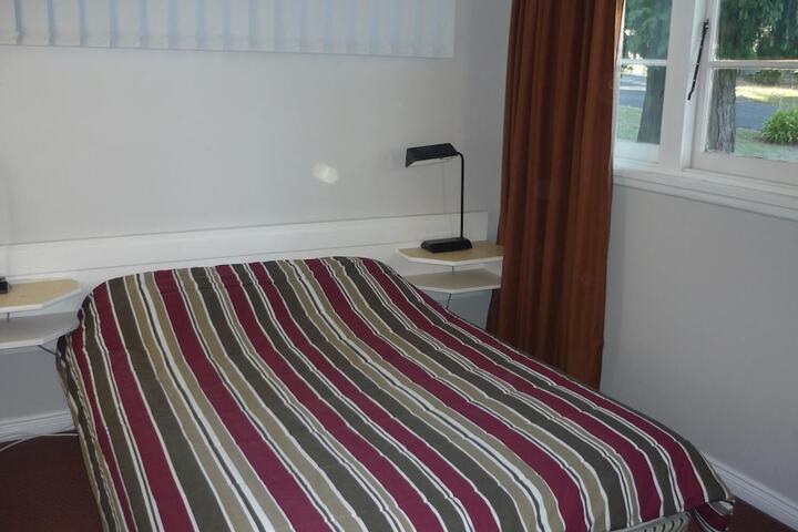 Room 7 of 24