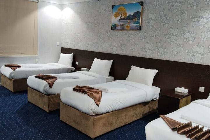 Room 2 of 5