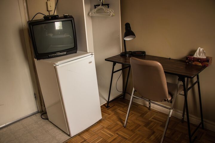 Room 33 of 58