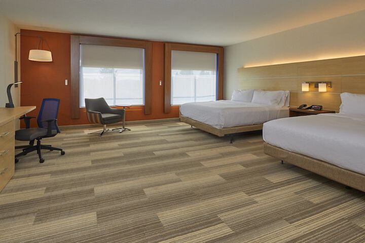 Room 13 of 51