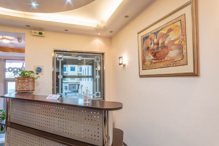 Guest Lobby