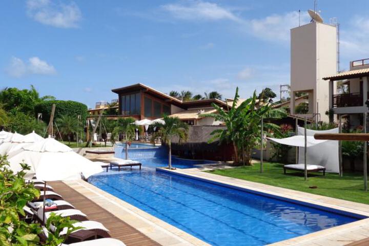 Pool 5 of 9