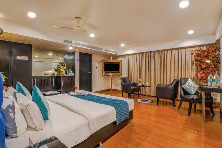 Room 46 of 80