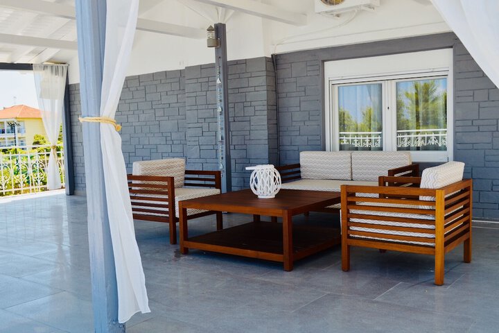 Terrace/Patio 24 of 58