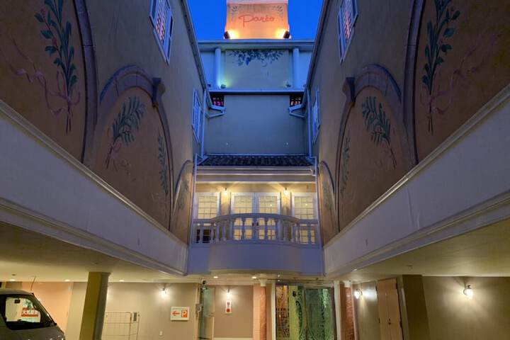 Hotel 7 of 8